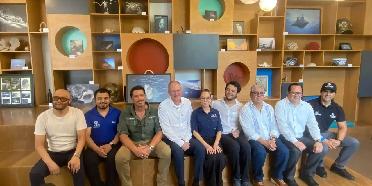 LA CIENCIA Y EL ARTE SE UNEN EN GRAN ACUARIO CON LA INAUGURACIÓN DE LA EXPOSICIÓN «VISIONES DE TIBURÓN»