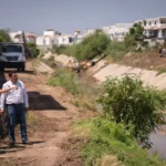 ANA MIRIAM RAMOS SUPERVISA TRABAJOS DE LIMPIEZA Y DESAZOLVE EN ARROYOS, DRENES Y CANALES PLUVIALES