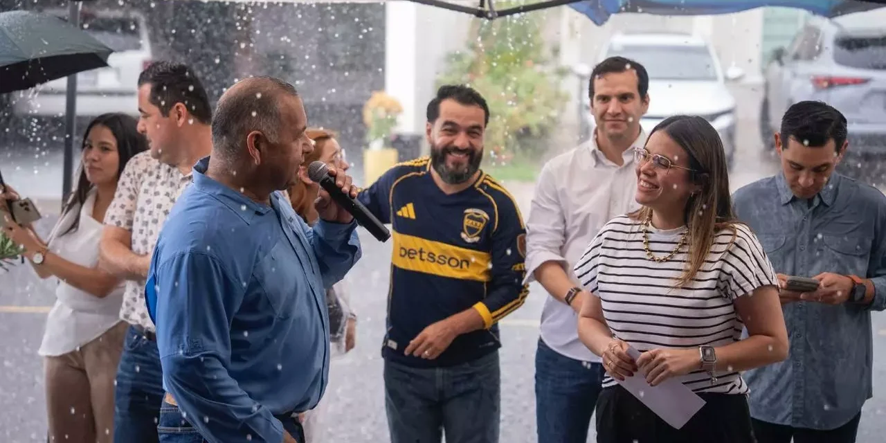 “AQUÍ YA NO SON DICHOS, SON HECHOS”: VECINOS DE VALLE ALTO RECONOCEN CUMPLIMIENTO DEL AYUNTAMIENTO CON LA ENTREGA DE 9 CALLES