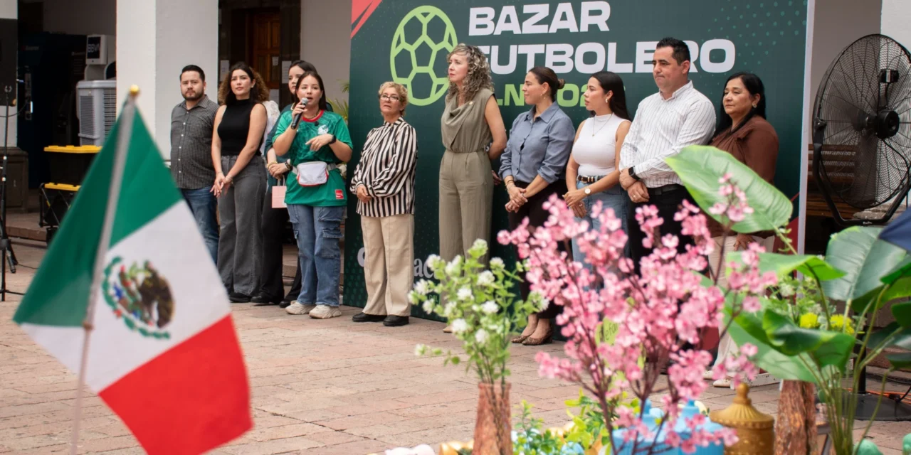 COMPRAS, RIFAS, MÚSICA E INTERCAMBIO DE CARTITAS ANIMAN EL BAZAR FUTBOLERO CLN 2026 EN EL AYUNTAMIENTO DE CULIACÁN