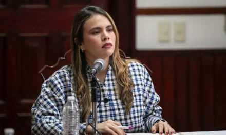 APRUEBA CABILDO ACUERDO PARA SIMPLIFICAR TRÁMITES MERCANTILES Y FORTALECER LA ATENCIÓN A COMERCIANTES