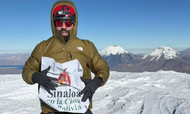 ORGULLO CONALEP: DAVID MONARREZ CONQUISTA “EL TECHO DE BOLIVIA”