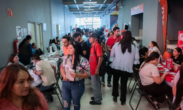 INAUGURAN CON ÉXITO LA GRAN FERIA DEL EMPLEO EN CULIACÁN CON MÁS DE 300 VACANTES DISPONIBLES