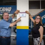 ENTREGA ALCALDESA ANA MIRIAM RAMOS APOYO IMPULSO NAFIN A AUTO CENTER LOZANO