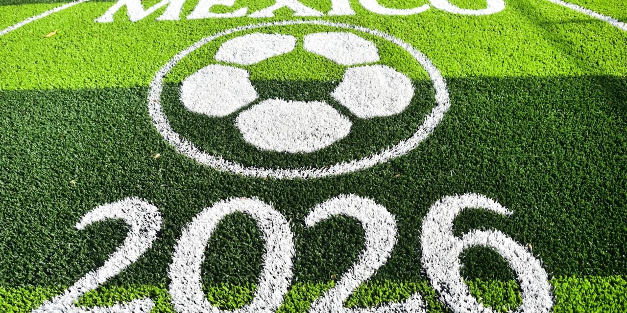 INAUGURAN DOS NUEVAS CANCHAS DE FÚTBOL 5 EN MOCORITO