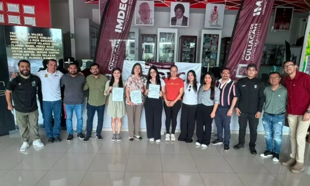 ENTREGA DIRECTOR DEL IMDEC CONSTANCIAS A NUEVOS COMITÉS MUNICIPALES DE KARATE DO, JUDO Y DEPORTE ADAPTADO