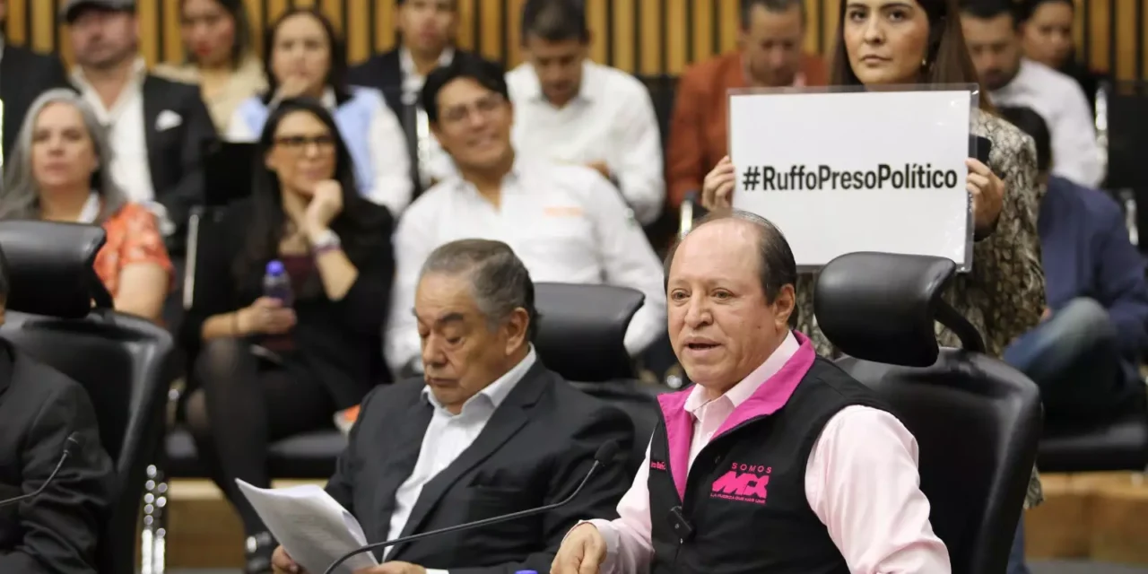 SOMOS MÉXICO RETA A MORENA
