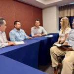 REALIZAN ENCUENTRO EL RECTOR JESÚS MADUEÑA Y LÍDERES DEL SUNTUAS