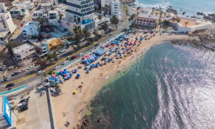SINALOA CONQUISTA A LOS TURISTAS ESTE VERANO CON SUS PLAYAS ESPECTACULARES