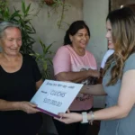 ANA MIRIAM RAMOS ENTREGA CRÉDITO DE 107 MIL PESOS A GRUPO DE MUJERES EMPRENDEDORAS POR EL BIENESTAR