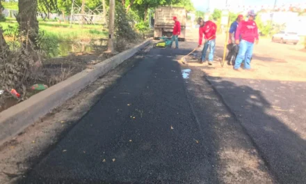 CULIACÁN NO BAJA EL RITMO: MANTIENE OPERATIVO PERMANENTE DE BACHEO EN LA CIUDAD