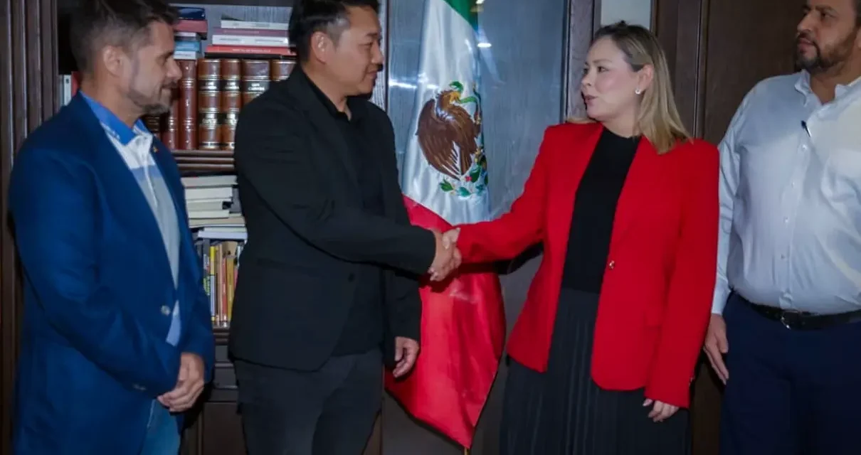 GOBERNADORA YERALDINE CONCRETA CON EMPRESARIOS CHINOS, EL PRIMER ENVÍO DE UN MILLÓN 200 MIL TONELADAS DE SORGO SINALOENSE A CHINA