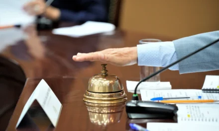 APRUEBA CONGRESO NUEVA SOLICITUD DE LICENCIA INDEFINIDA DE RUBÉN ROCHA