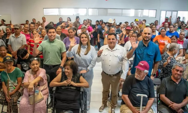 ANA MIRIAM RAMOS ENCABEZA ENTREGA DE APOYOS Y APARATOS ORTOPÉDICOS EN COSTA RICA