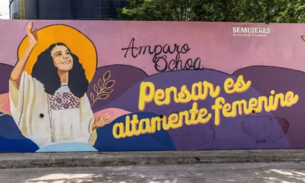 DEVELAN MURAL EN HONOR A LA CANTANTE AMPARO OCHOA, «LA VOZ DE MÉXICO»