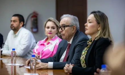 GOBERNADOR ROCHA MOYA SE REINCORPORÓ A SUS FUNCIONES