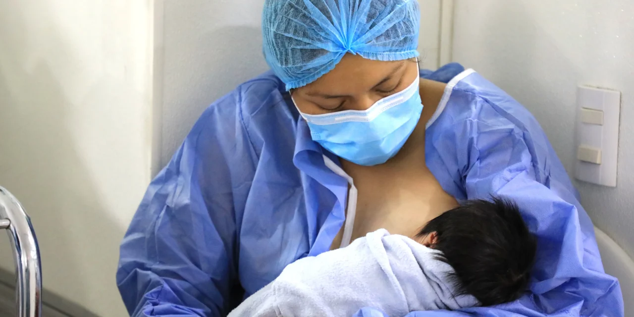 PROMUEVE IMSS LACTANCIA MATERNA PARA PROTEGER LA SALUD Y FORTALECER EL VÍNCULO MADRE E HIJO