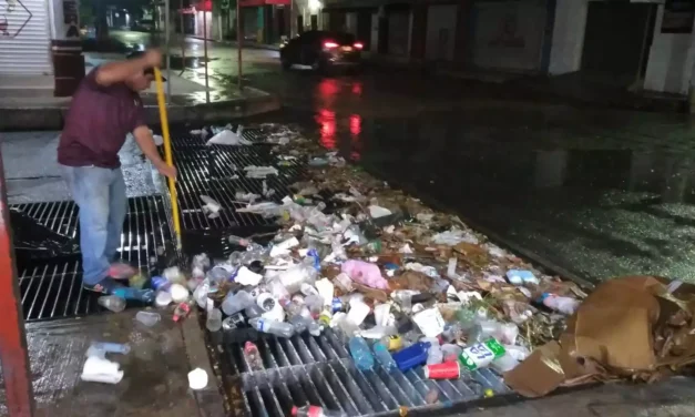 AYUNTAMIENTO DE CULIACÁN REALIZA LABORES DE LIMPIEZA TRAS PRECIPITACIONES REGISTRADAS EN LA CIUDAD