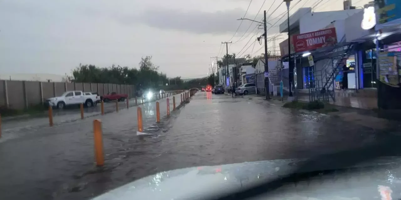 LLUVIAS MOVILIZAN A PROTECCIÓN CIVIL: RESCATAN A CUATRO PERSONAS Y ATIENDEN MÁS DE 20 EMERGENCIAS EN CULIACÁN