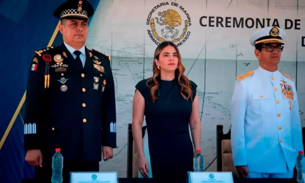 ALCALDESA ANA MIRIAM RAMOS ATESTIGUA CEREMONIA DE ENTREGA-RECEPCIÓN DEL MANDO DE ARMAS DE LA CUARTA REGIÓN NAVAL