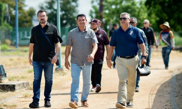 ISDE Y TOMATEROS COORDINAN TRABAJOS PARA ALISTAR CAMPOS DE BÉISBOL DEL CAR