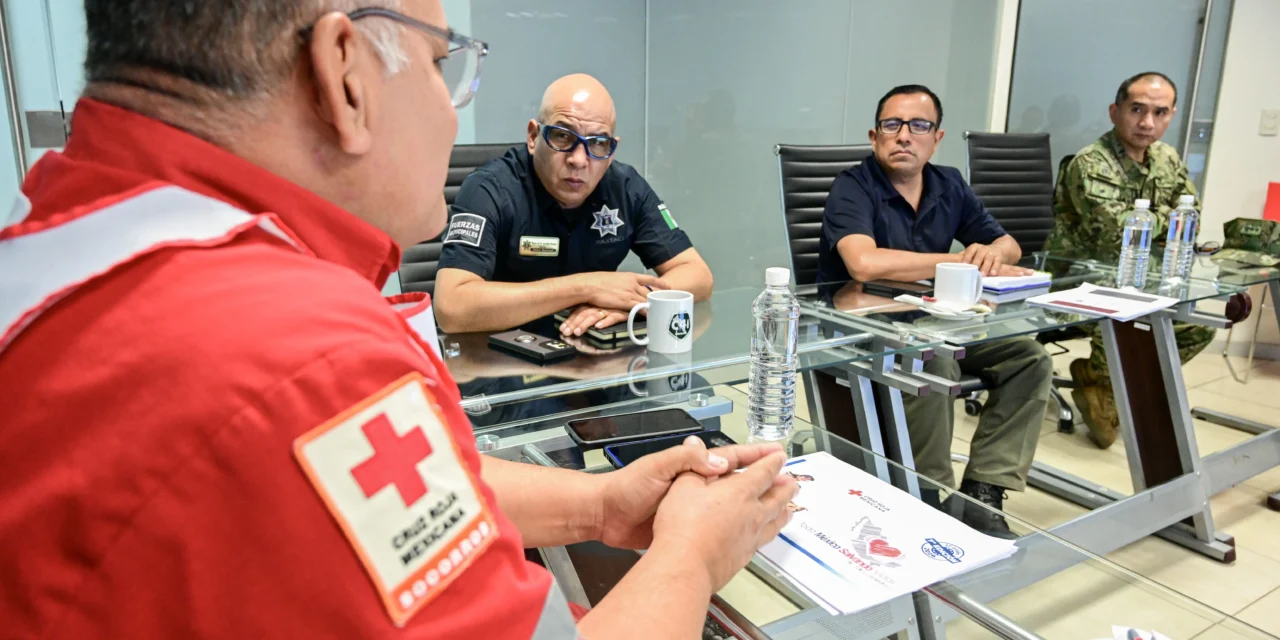 EL GRUPO INTERINSTITUCIONAL Y CUERPOS DE AUXILIO SE COORDINAN PARA LA CARRERA TODO MÉXICO SALVANDO VIDAS