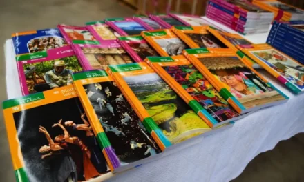 AVANZA DISTRIBUCIÓN DE LIBROS DE TEXTO GRATUITOS EN EDUCACIÓN BÁSICA