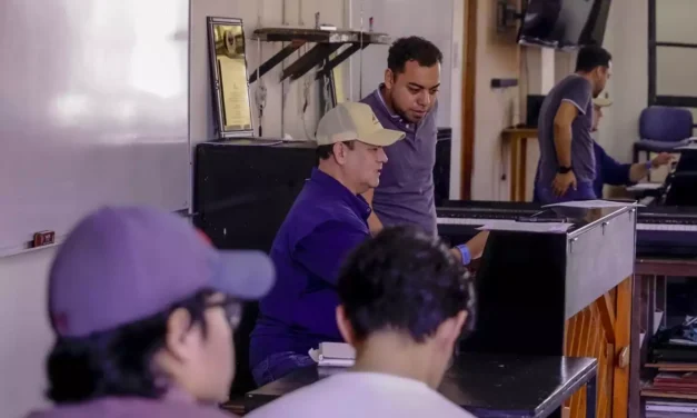 EL TENOR JOSÉ MANUEL CHÚ IMPULSA EL TALENTO MAZATLECO EN CURSO DE PERFECCIONAMIENTO VOCAL