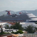 TURISTAS NAVIEROS DISFRUTAN DEL VERANO EN MAZATLÁN