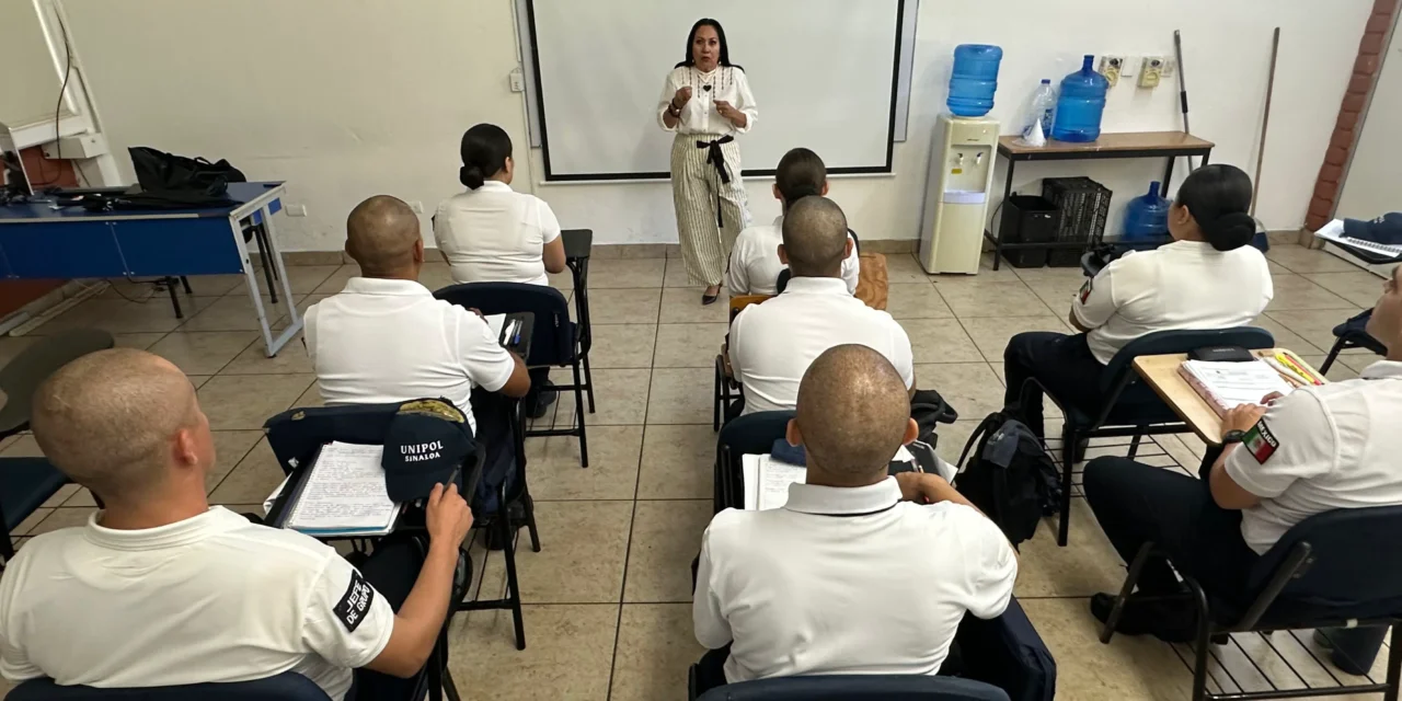 CAPACITA UNIPOL A FUTURAS Y FUTUROS POLICÍAS EN MATERIA DE DERECHOS HUMANOS