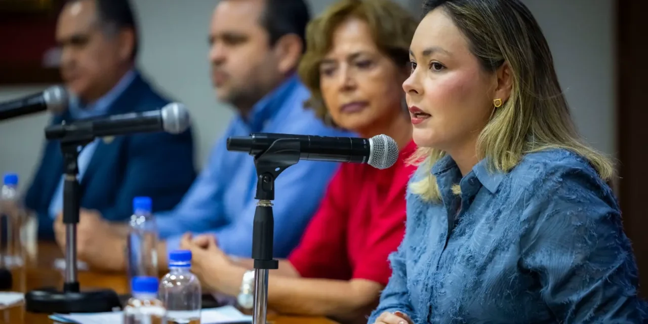 LA UNIVERSIDAD NACIONAL ROSARIO CASTELLANOS ABRE NUEVAS OPORTUNIDADES PARA LA EDUCACIÓN EN SINALOA: GOBERNADORA YERALDINE