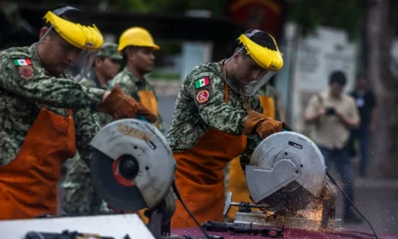 ATESTIGUA GOBERNADORA GRACIELA DOMÍNGUEZ CEREMONIA DE DESTRUCCIÓN DE ARMAMENTO DONADO Y DECOMISADO EN LA NOVENA ZONA MILITAR