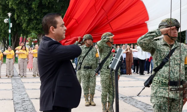 CONMEMORA EL ESTADO EL 261 ANIVERSARIO DEL NATALICIO DE JOSÉ MARÍA MORELOS Y PAVÓN