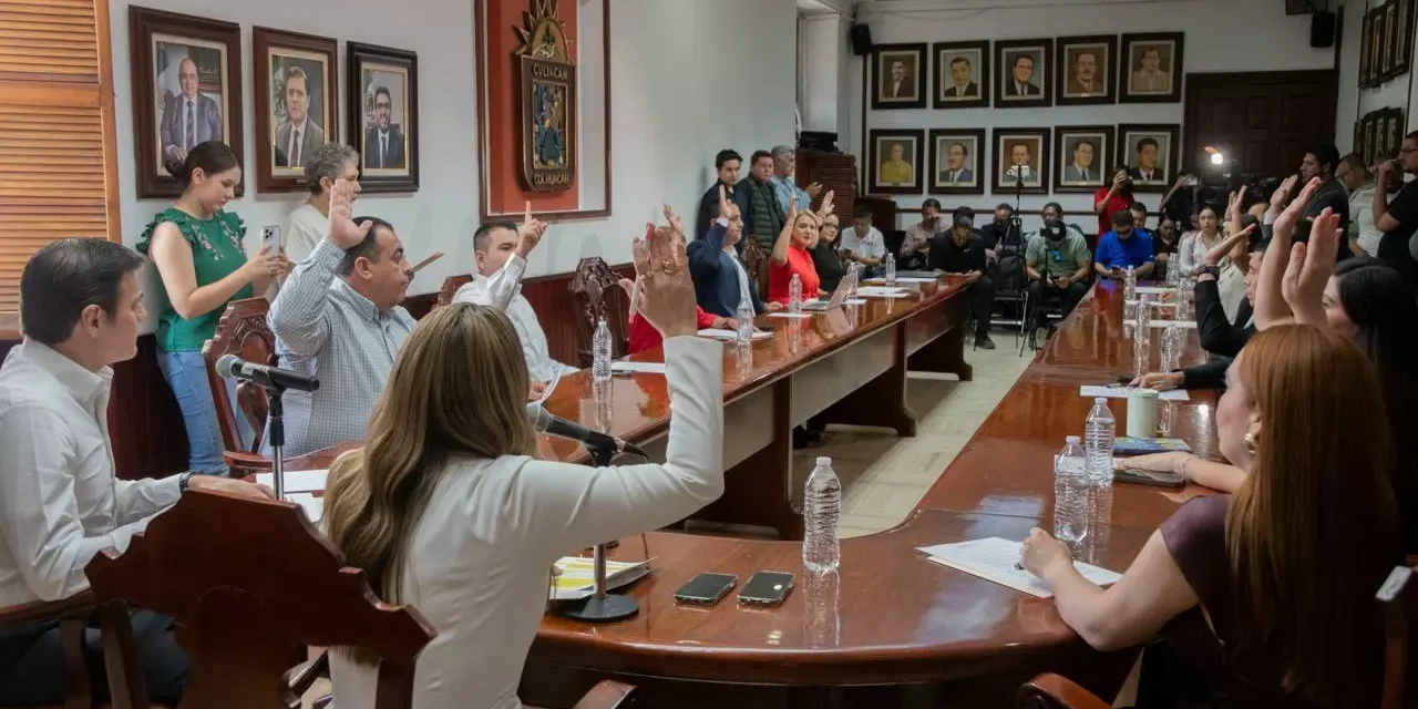 SESIÓN DE CABILDO EN EL AYUNTAMIENTO DE CULIACÁN
