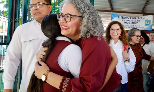 COMPROMETE GOBERNADORA GRACIELA DOMÍNGUEZ LA REHABILITACIÓN INTEGRAL DE LA SECUNDARIA GENERAL SEVERIANO MEDINA MORENO, EN CULIACÁN