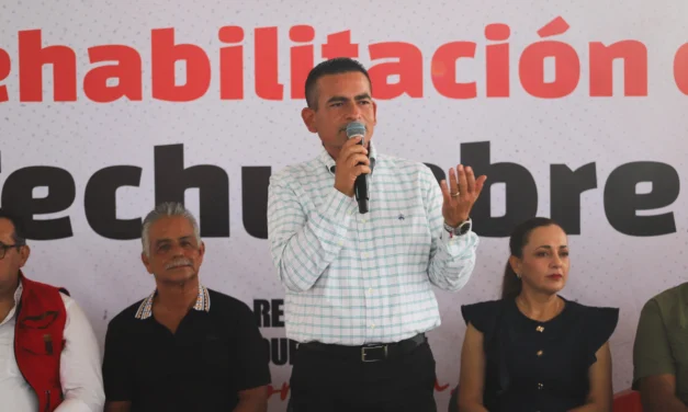 ENTREGA JORGE BOJÓRQUEZ TECHUMBRE REHABILITADA EN DAUTILLOS