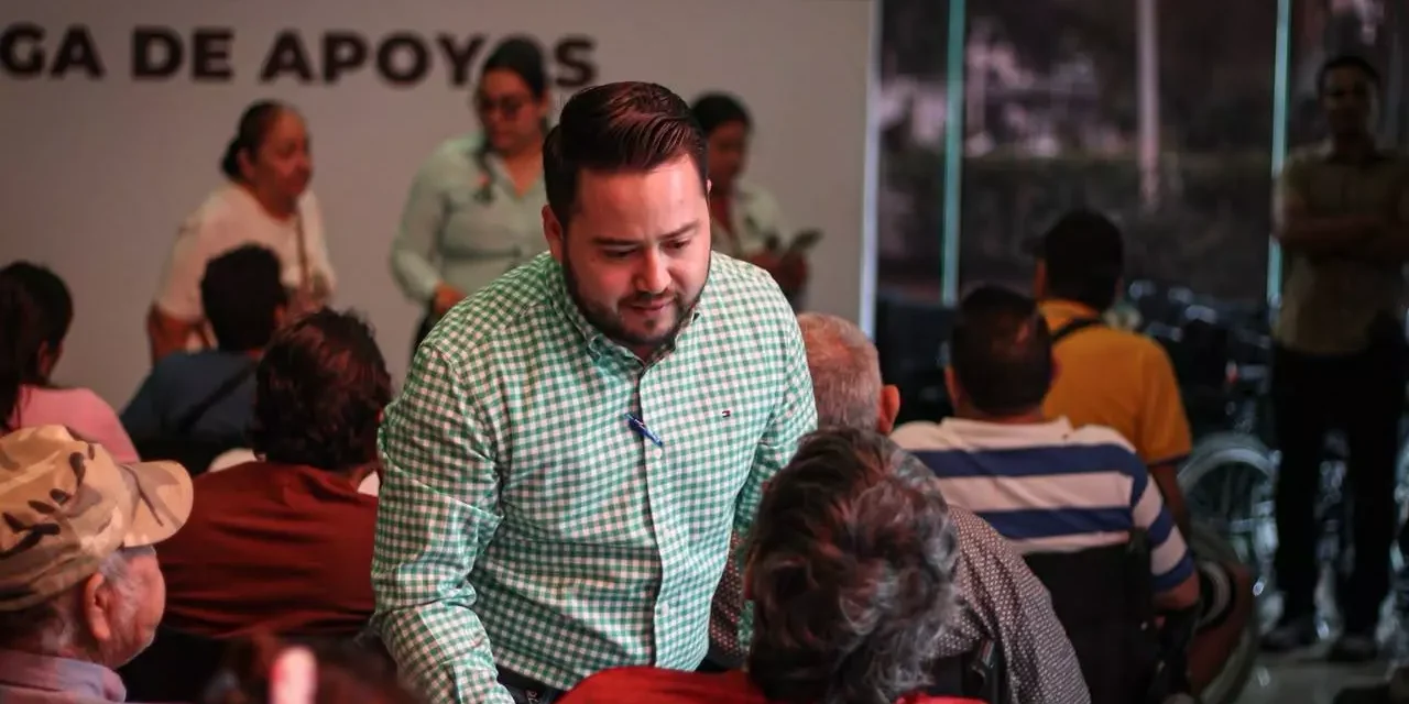 DIF CULIACÁN ENTREGA 100 SILLAS DE RUEDAS EN COORDINACIÓN CON LA BENEFICENCIA PÚBLICA