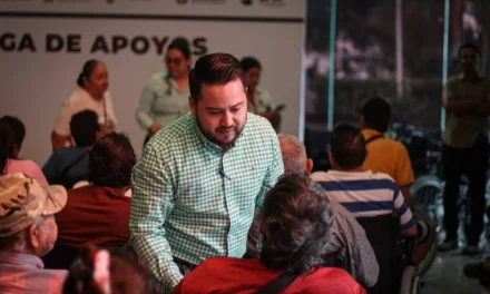 DIF CULIACÁN ENTREGA 100 SILLAS DE RUEDAS EN COORDINACIÓN CON LA BENEFICENCIA PÚBLICA