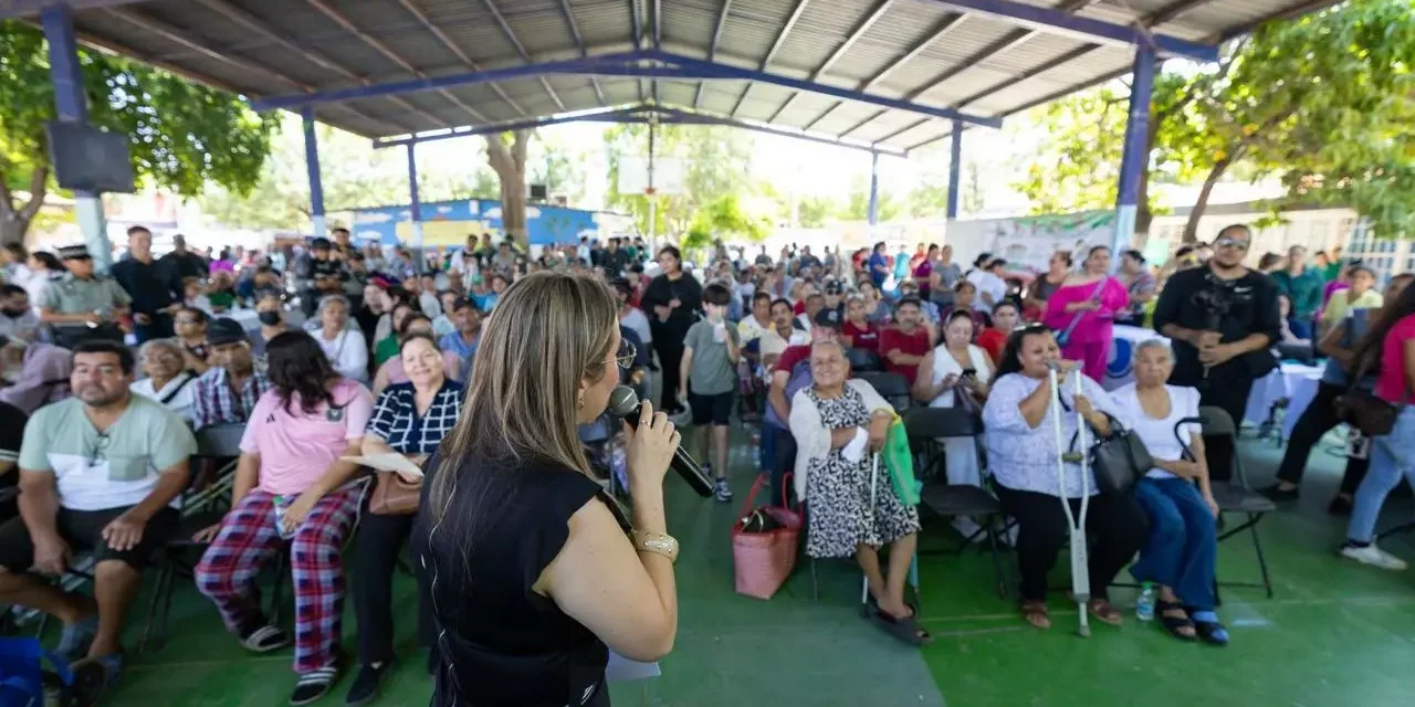 ENCABEZA ANA MIRIAM RAMOS VILLARREAL JORNADA DE SALUD Y SERVICIOS DEL SISTEMA DIF BIENESTAR CULIACÁN