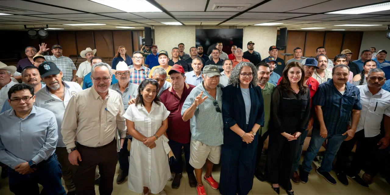 GOBERNADORA GRACIELA DOMÍNGUEZ Y SECRETARIA DE SADER SOSTIENEN REUNIÓN DE TRABAJO CON DIRIGENTES DE LA PESCA RIBEREÑA