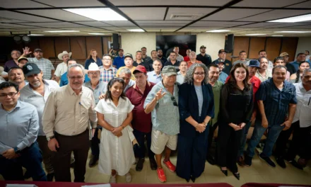 GOBERNADORA GRACIELA DOMÍNGUEZ Y SECRETARIA DE SADER SOSTIENEN REUNIÓN DE TRABAJO CON DIRIGENTES DE LA PESCA RIBEREÑA