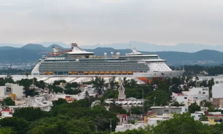 RECIBE MAZATLÁN A MÁS DE 3,600 CRUCERISTAS ESTE LUNES