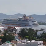 LLEGA A MAZATLÁN EL CRUCERO “NAVIGATOR OF THE SEAS”, CON MÁS DE 3,500 PASAJEROS