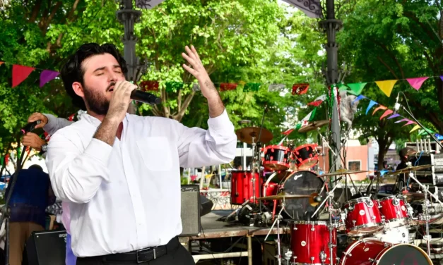 MÚSICA Y DISTINTOS RITMOS ANIMAN EL KIOSCO DE LA PLAZUELA ÁLVARO OBREGÓN POR EL 495 ANIVERSARIO DE CULIACÁN
