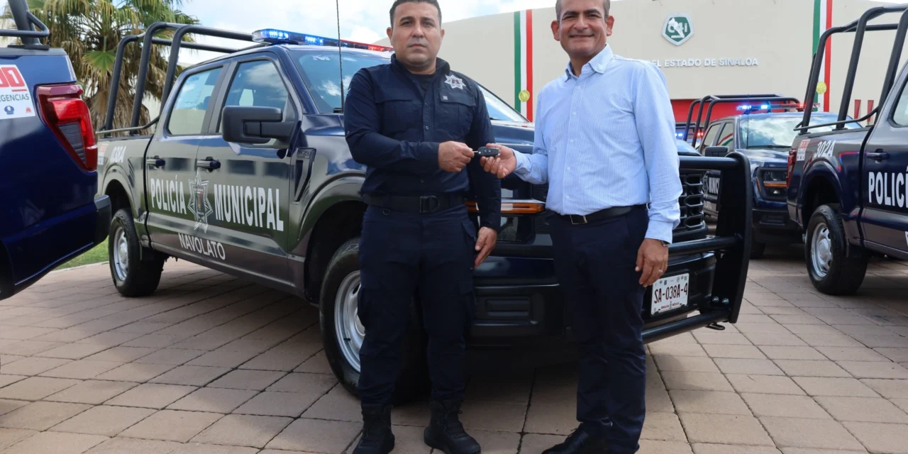 FORTALECEN LA SEGURIDAD EN NAVOLATO CON ENTREGA DE DOS NUEVAS PATRULLAS POR PARTE DEL GOBIERNO DEL ESTADO