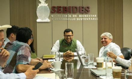 SEBIDES ACOMPAÑA INICIATIVA PARA FORTALECER LOS PROGRAMAS DE VIVIENDA Y DAR CERTEZA JURÍDICA A LAS FAMILIAS SINALOENSES