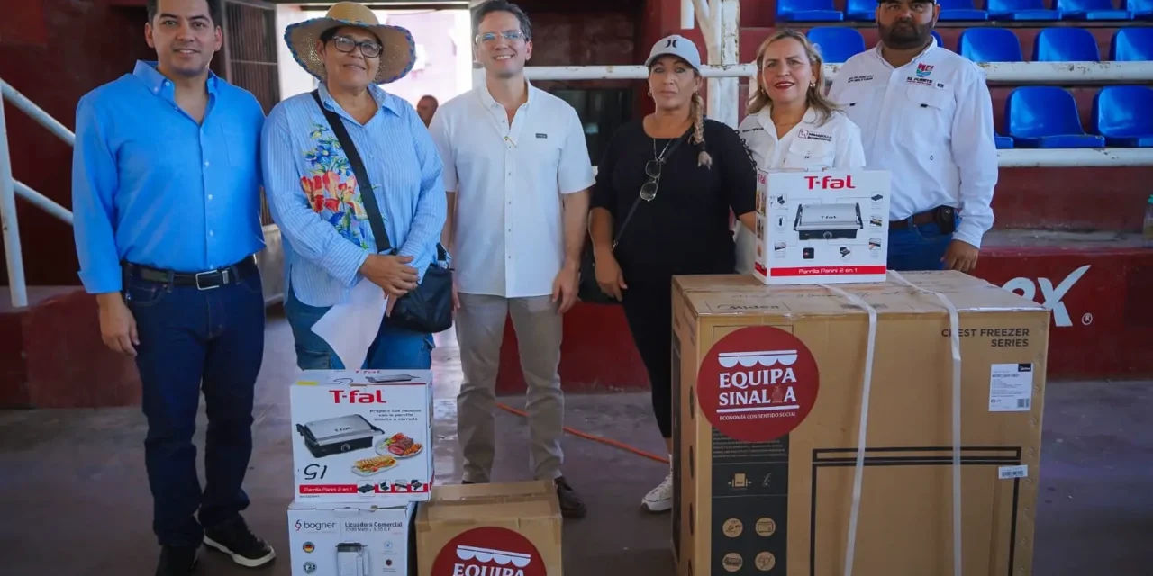 GOBIERNO DE SINALOA LLEGA CON EQUIPA SINALOA A COMUNIDADES DE EL FUERTE Y CHOIX CON 370 EQUIPOS PRODUCTIVOS
