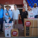 GOBIERNO DE SINALOA LLEGA CON EQUIPA SINALOA A COMUNIDADES DE EL FUERTE Y CHOIX CON 370 EQUIPOS PRODUCTIVOS