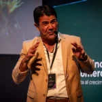 FORTALECEN HABILIDADES COMERCIALES DE EMPRENDEDORES CON CONFERENCIA “EFECTIVO CIERRE DE VENTAS”