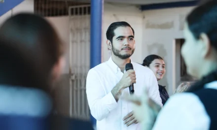 DESDE LA SECUNDARIA FEMENIL JUDITH GAXIOLA, GOBIERNO DEL ESTADO CONTINÚA LA RUTA CONTRA EL EMBARAZO ADOLESCENTE EN SINALOA